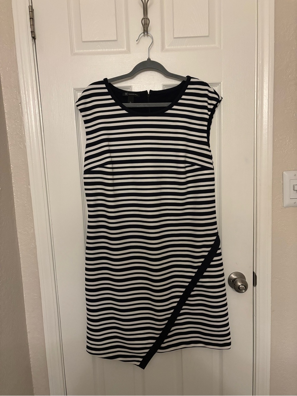 Black & White Striped Dress - Size XL